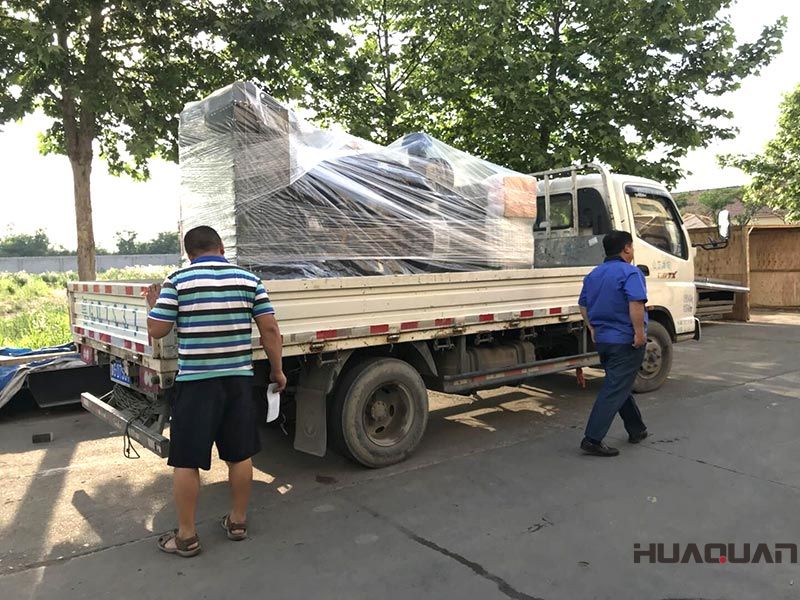 一臺HQ350GF標(biāo)配柴油發(fā)電機(jī)組在6.11號發(fā)往山東省煙臺市