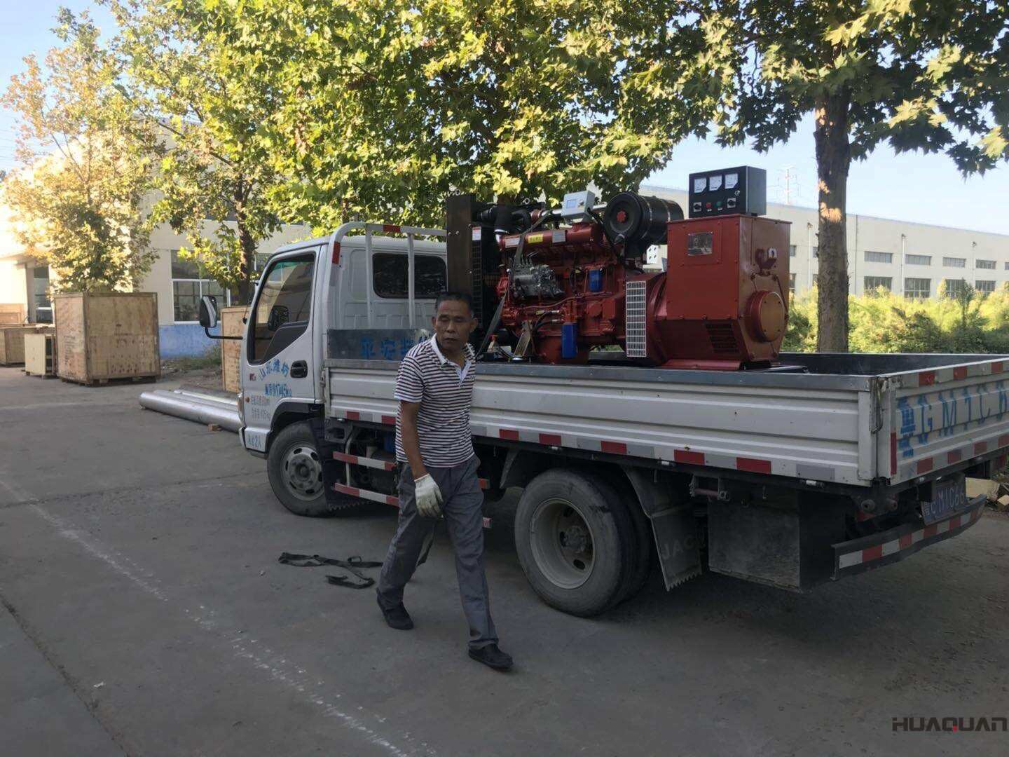 一臺120kw標配型柴油發(fā)電機組于9月1日發(fā)往山東