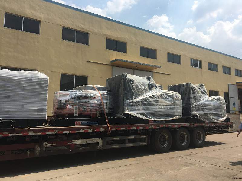 9月26日一臺(tái)100kw移動(dòng)靜音拖車(chē)型柴油發(fā)電機(jī)組發(fā)往吉林