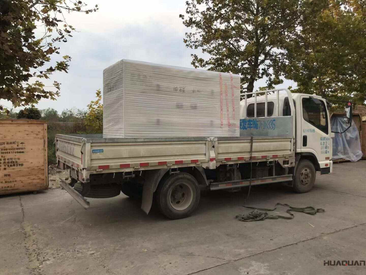 10月21日，柴先生訂購的一臺500kw自動化柴油發電機組從華全動力成功發往內蒙古