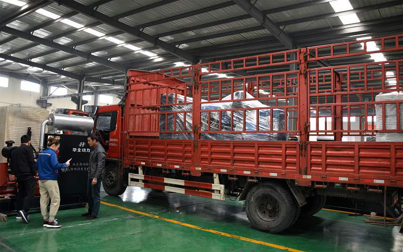 3月6日當(dāng)天，華全動力一臺200kw立柜四保護發(fā)電機組成功發(fā)往山東省